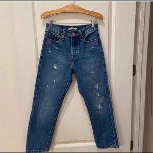 levi wedgie straight leg jeans❤️